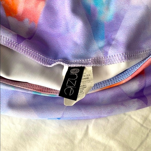 NWOT Colourful Onzie leggings - Picture 9 of 9